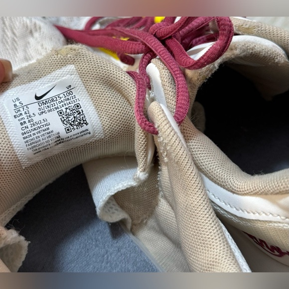 Nike Giannis Immortality 2 Athletic Basketball Shoes Sail Smoke Gray Yellow - Picture 6 of 7